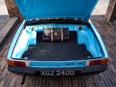 Lot 249 - 1975 Porsche 914