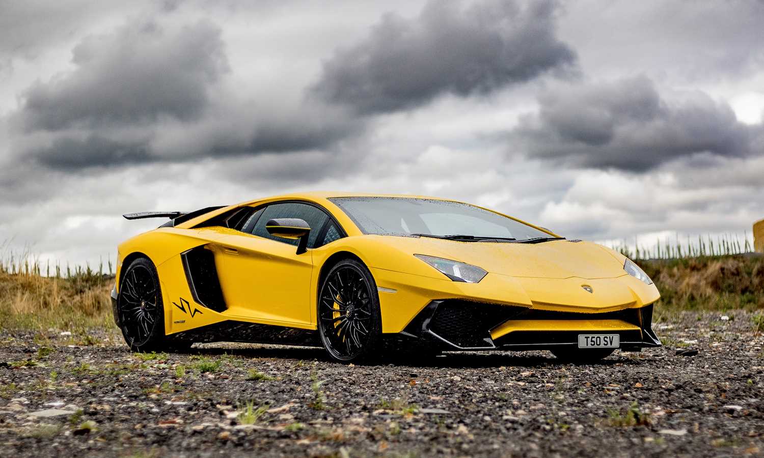 Lot 238 - 2016 Lamborghini Aventador SV