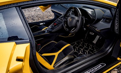 Lot 238 - 2016 Lamborghini Aventador SV