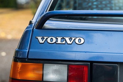 Lot 282 - 1992 Volvo 440 Turbo