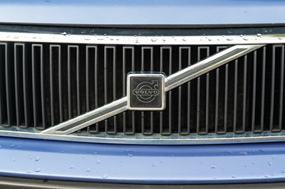 Lot 282 - 1992 Volvo 440 Turbo