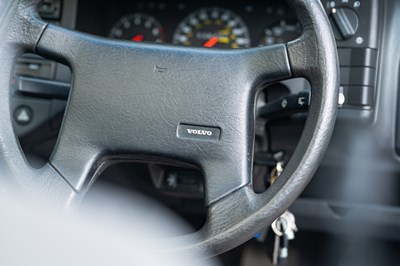Lot 282 - 1992 Volvo 440 Turbo