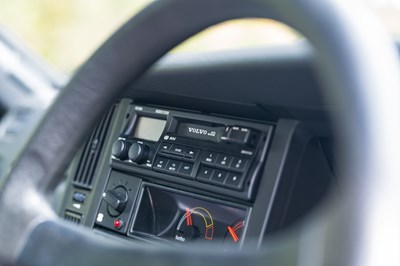 Lot 282 - 1992 Volvo 440 Turbo
