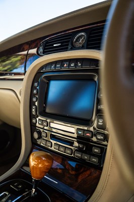 Lot 112 - 2003 Jaguar XJ Super V8