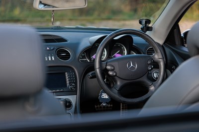 Lot 280 - 2004 Mercedes-Benz SL350