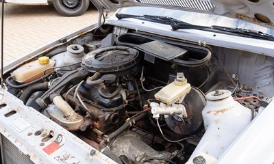 Lot 292 - 1986 Ford Escort L