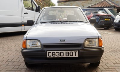 Lot 292 - 1986 Ford Escort L