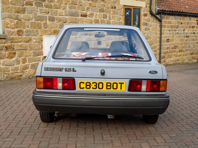 Lot 292 - 1986 Ford Escort L