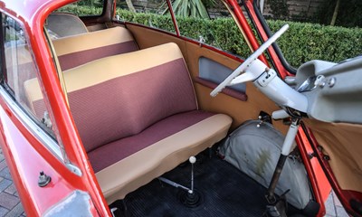 Lot 1958 BMW Isetta 600 (4-wheel)