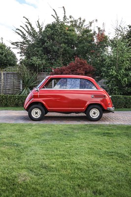 Lot 1958 BMW Isetta 600 (4-wheel)