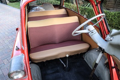 Lot 1958 BMW Isetta 600 (4-wheel)