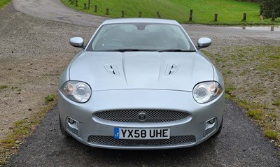 Lot 2008 Jaguar XKR