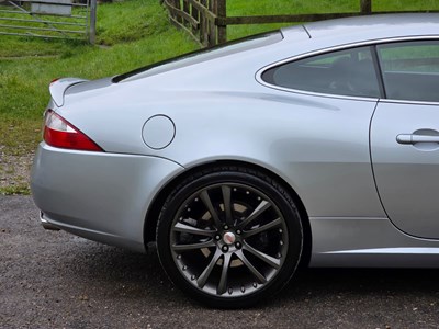 Lot 2008 Jaguar XKR