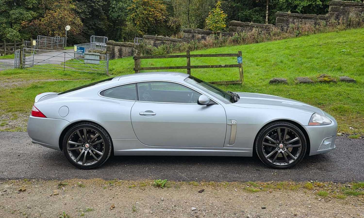 Lot 2008 Jaguar XKR