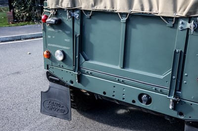 Lot 104 - 1999 Land Rover Defender 90 Td5