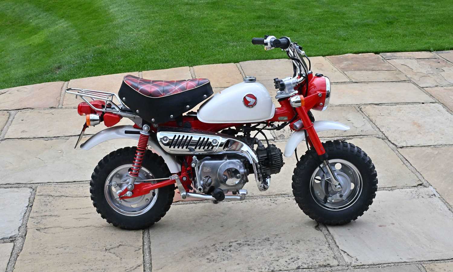 Lot 147 - 1997 Honda Z50 Monkey Bike Anniversary Edition