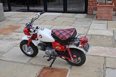Lot 147 - 1997 Honda Z50 Monkey Bike Anniversary Edition