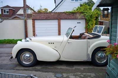 Lot 119 - 1949 Triumph 2000 Roadster