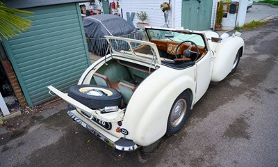 Lot 119 - 1949 Triumph 2000 Roadster