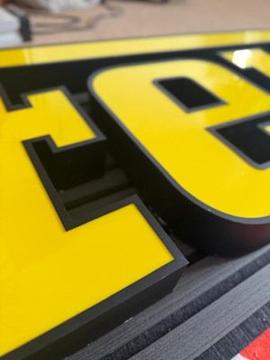 Lot 20 - Ferrari Showroom Sign