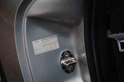 Lot 115 - 1999 Porsche 911/996 Carrera 4