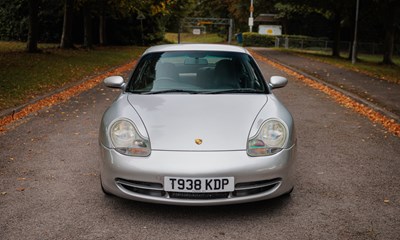 Lot 115 - 1999 Porsche 911/996 Carrera 4