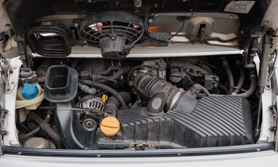 Lot 115 - 1999 Porsche 911/996 Carrera 4