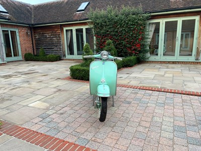 Lot 195 - 1961 Piaggio Vespa Douglas
