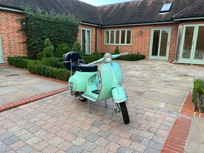 Lot 195 - 1961 Piaggio Vespa Douglas