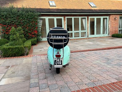 Lot 195 - 1961 Piaggio Vespa Douglas