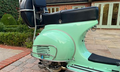 Lot 195 - 1961 Piaggio Vespa Douglas