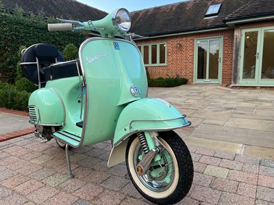 Lot 195 - 1961 Piaggio Vespa Douglas