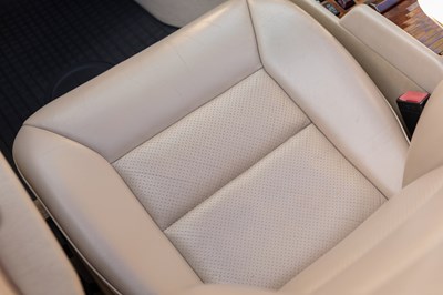 Lot 128 - 1994 Mercedes-Benz E220 Cabriolet