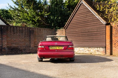 Lot 128 - 1994 Mercedes-Benz E220 Cabriolet