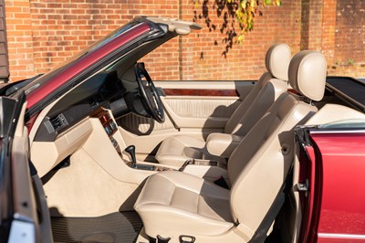 Lot 128 - 1994 Mercedes-Benz E220 Cabriolet