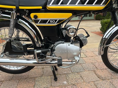 Lot 214 - 1977 Yamaha FS1-E