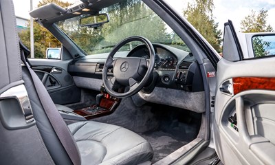 Lot 113 - 1996 Mercedes-Benz SL500