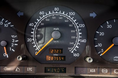 Lot 113 - 1996 Mercedes-Benz SL500