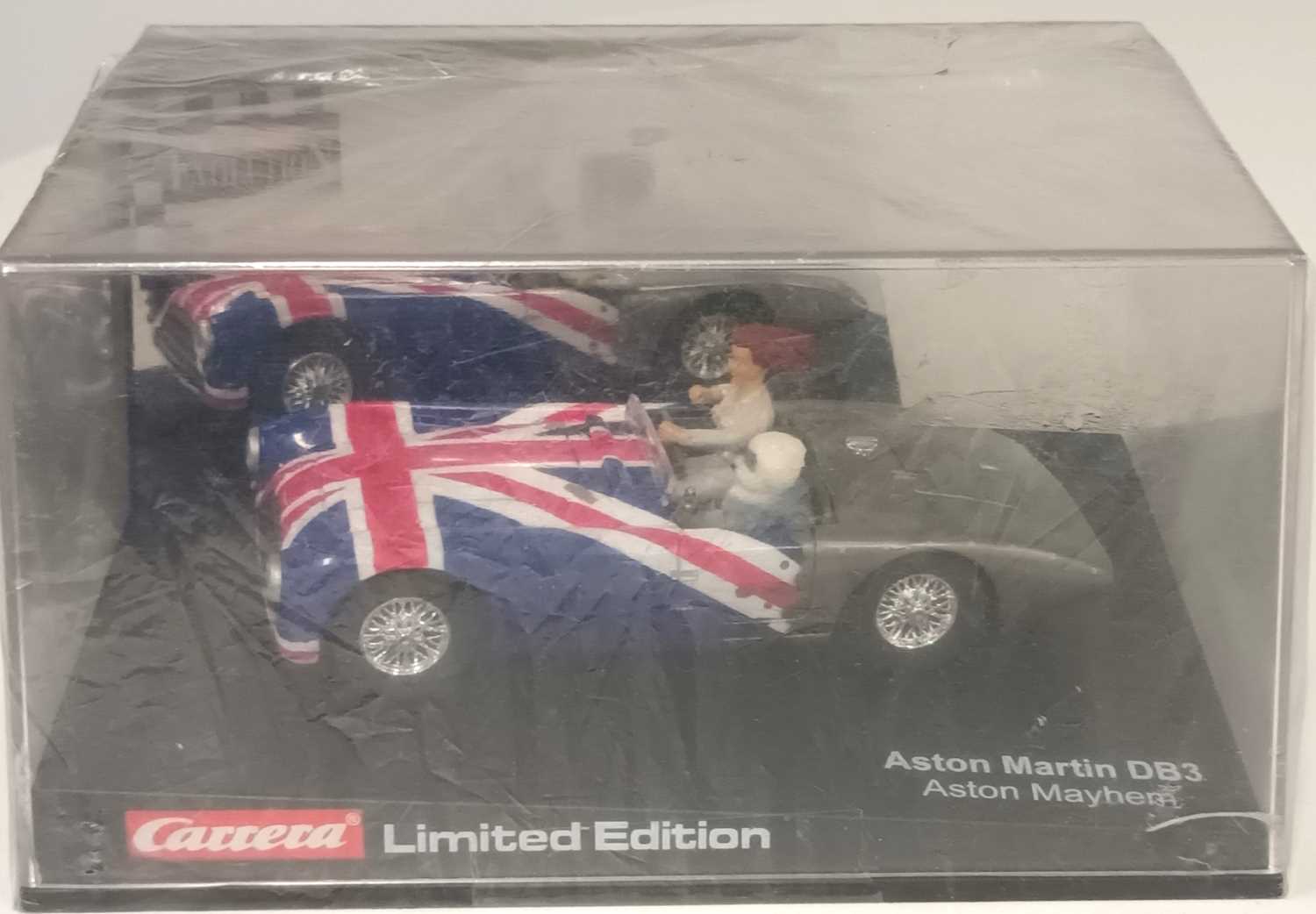 Lot 40 - Aston Martin Slot Car
