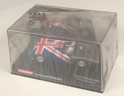 Lot 40 - Aston Martin Slot Car