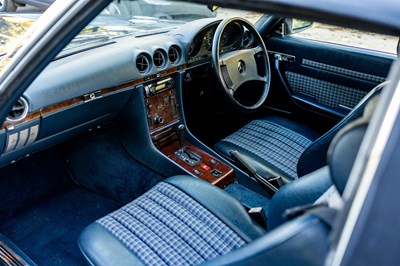 Lot 114 - 1987 Mercedes-Benz 300 SL