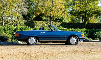 Lot 114 - 1987 Mercedes-Benz 300 SL