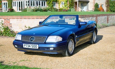 Lot 242 - 1996 Mercedes-Benz SL280