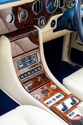Lot 203 - 2001 Rolls-Royce Corniche V
