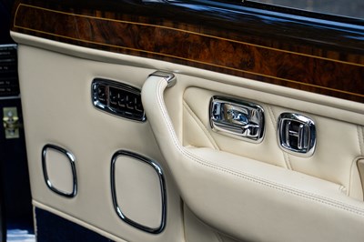 Lot 203 - 2001 Rolls-Royce Corniche V