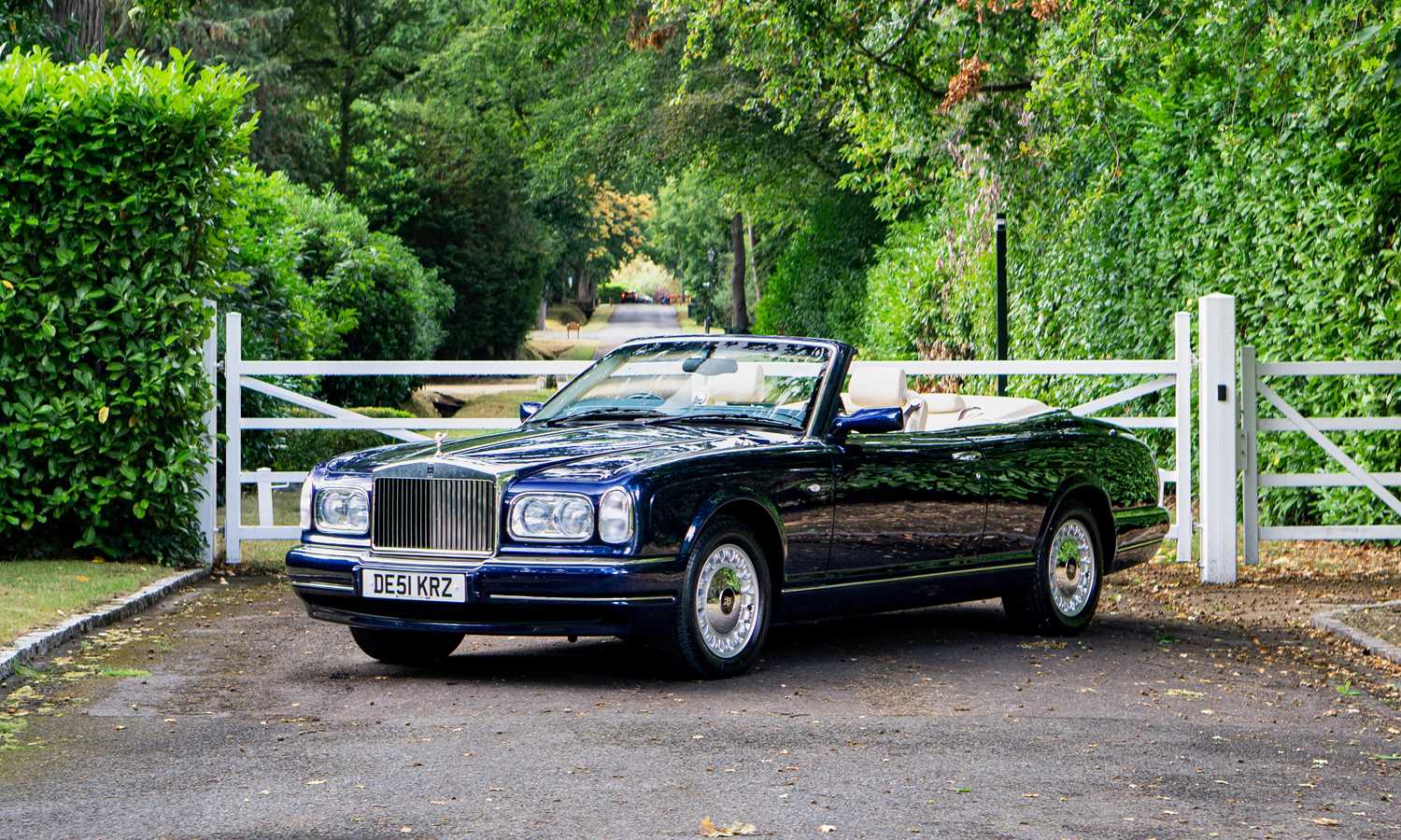 Lot 203 - 2001 Rolls-Royce Corniche V