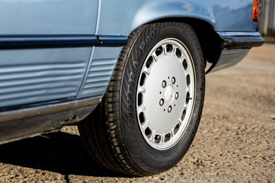 Lot 185 - 1987 Mercedes-Benz 300 SL
