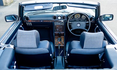 Lot 185 - 1987 Mercedes-Benz 300 SL