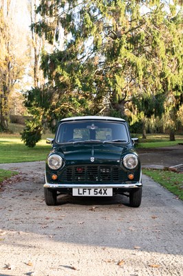 Lot 112 - 1981 Leyland Mini Van