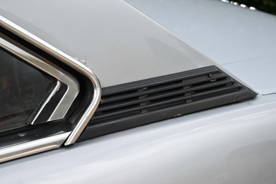 Lot 124 - 1973 Peugeot 504 Coupé